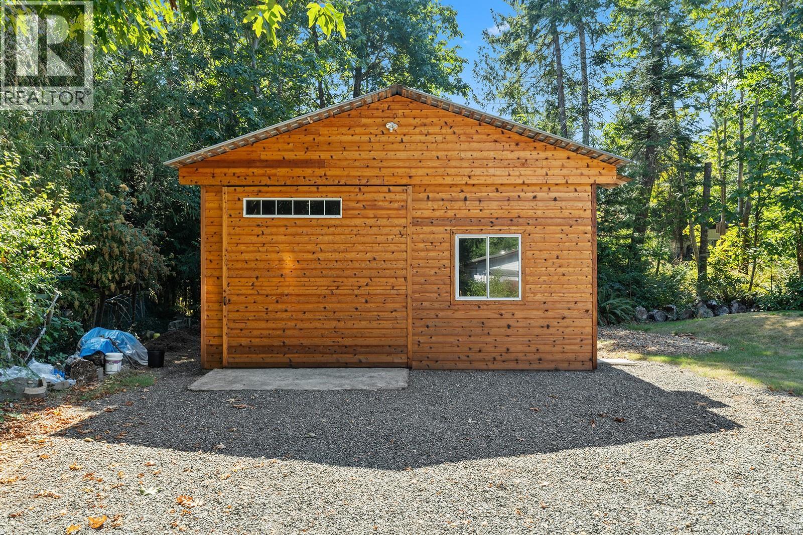 Photo 14 of 97 Bald Eagle Cres, Bowser BC