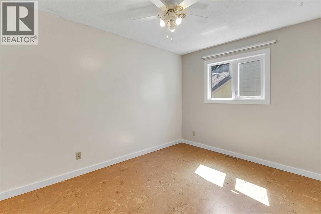 Photo 11 of 140 Sun Harbour Way Se, Calgary AB