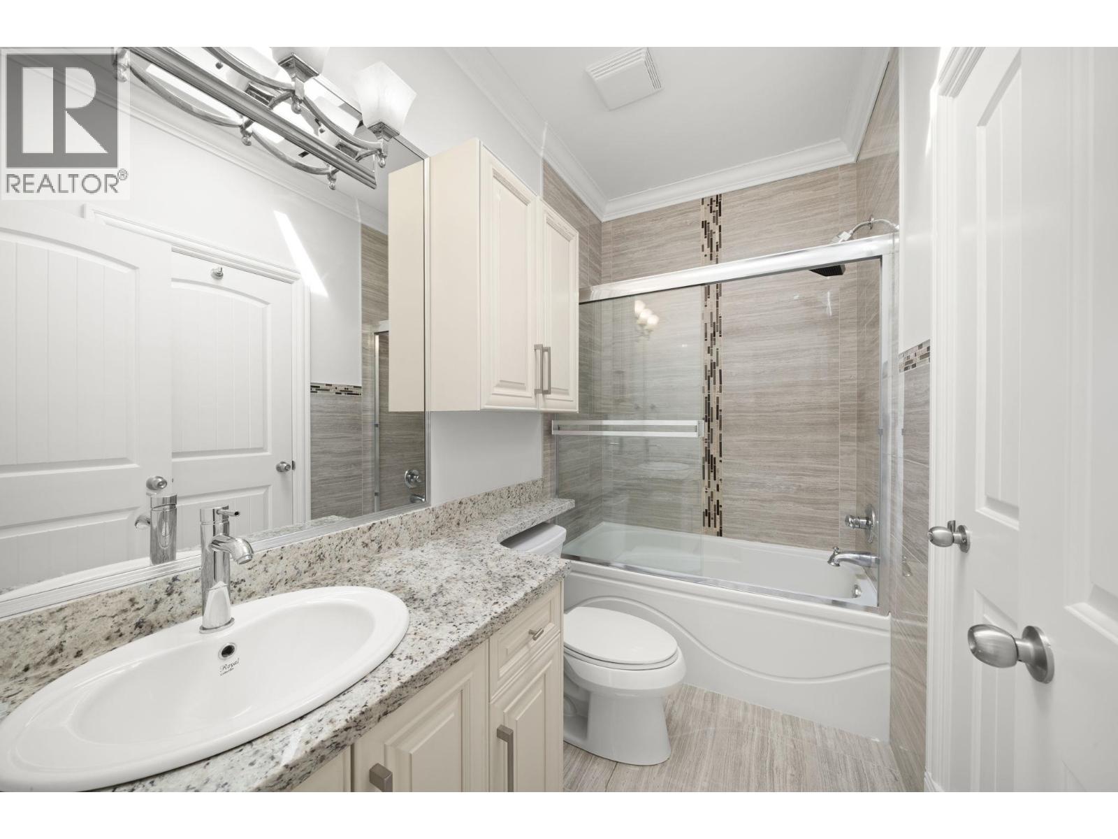 Photo 23 of 8751 Rosevale Road, Richmond BC