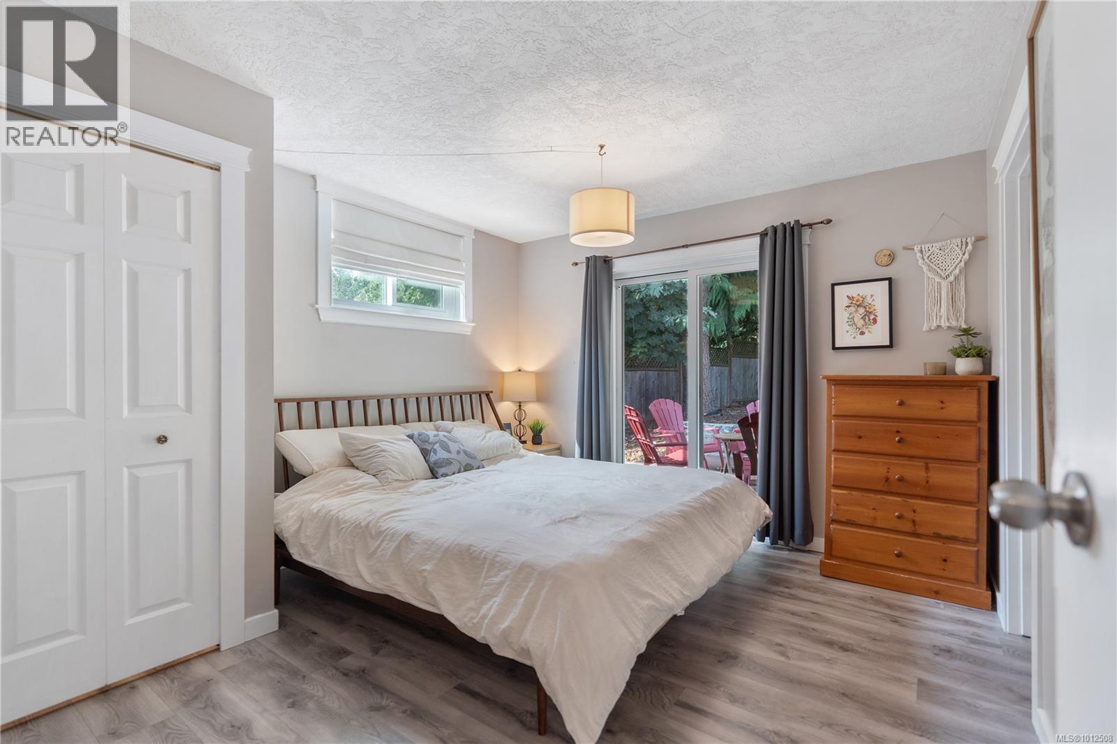 Photo 15 of 528 Elizabeth Ann Dr, Colwood BC