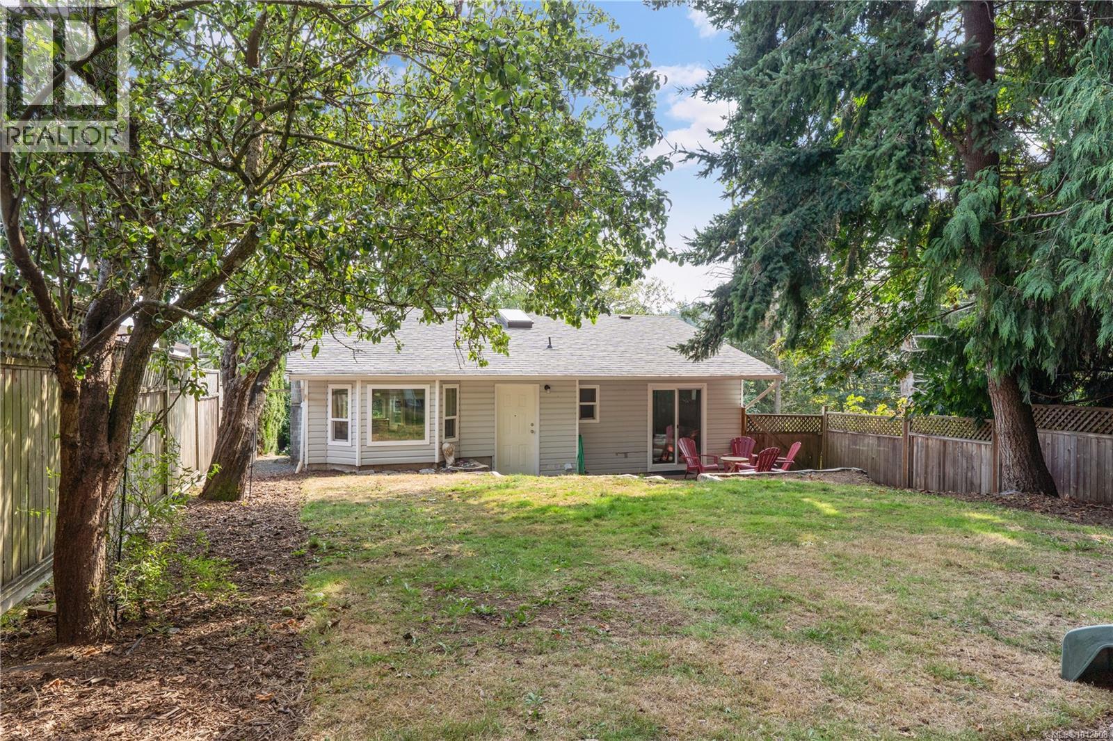Photo 22 of 528 Elizabeth Ann Dr, Colwood BC