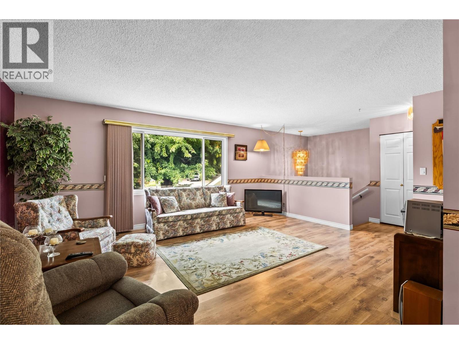  2783 Capri Road, West Kelowna