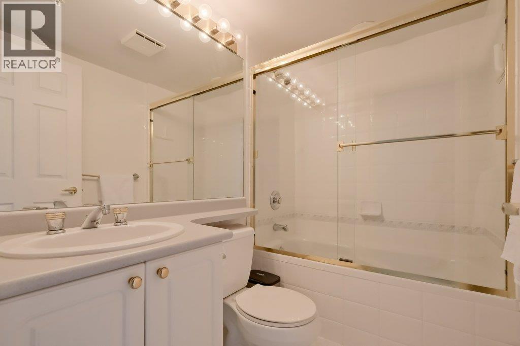 1103 1160 Sunset Drive, Kelowna