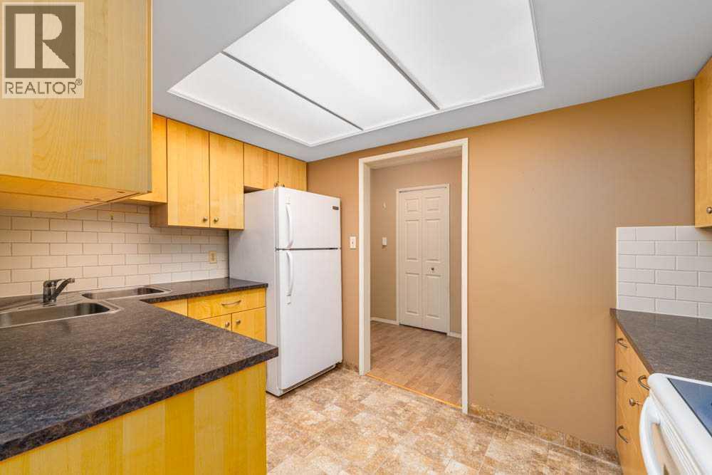 Photo 9 of 316 3730 50 Street Nw, Calgary AB