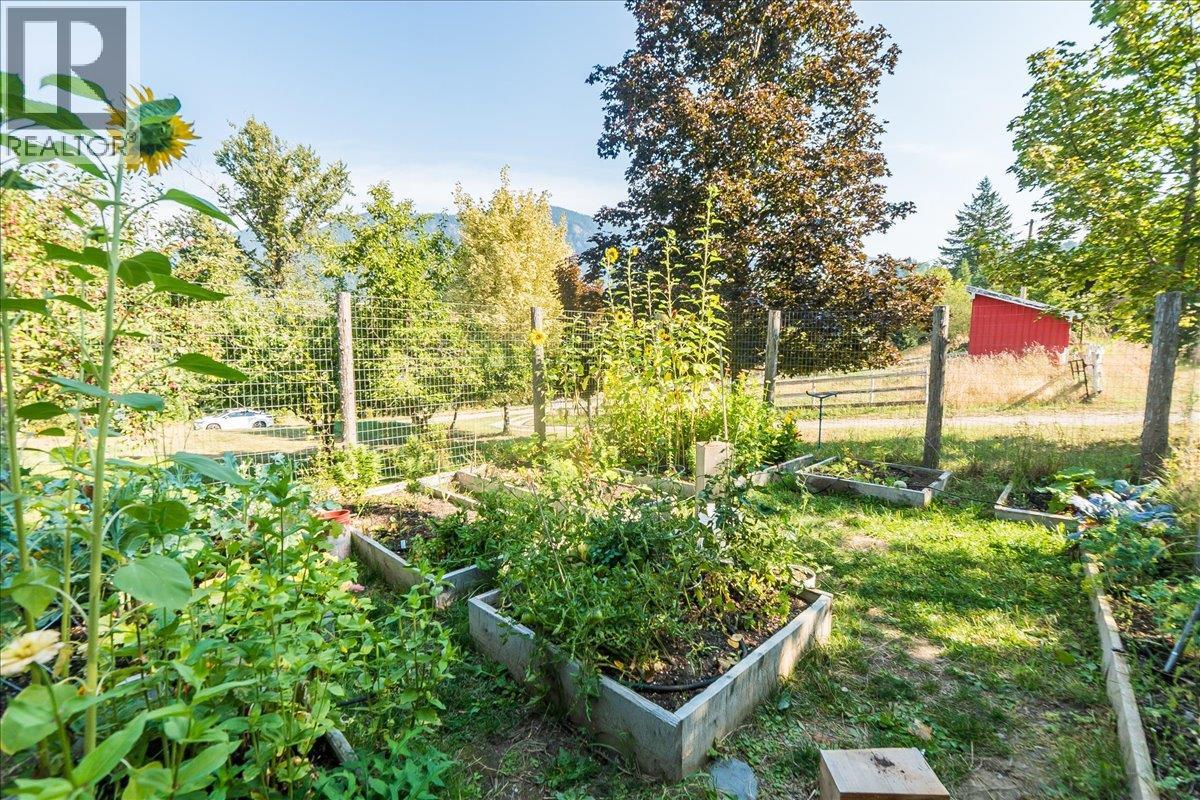 Photo 53 of 3051 Fofonow Road, Nelson BC