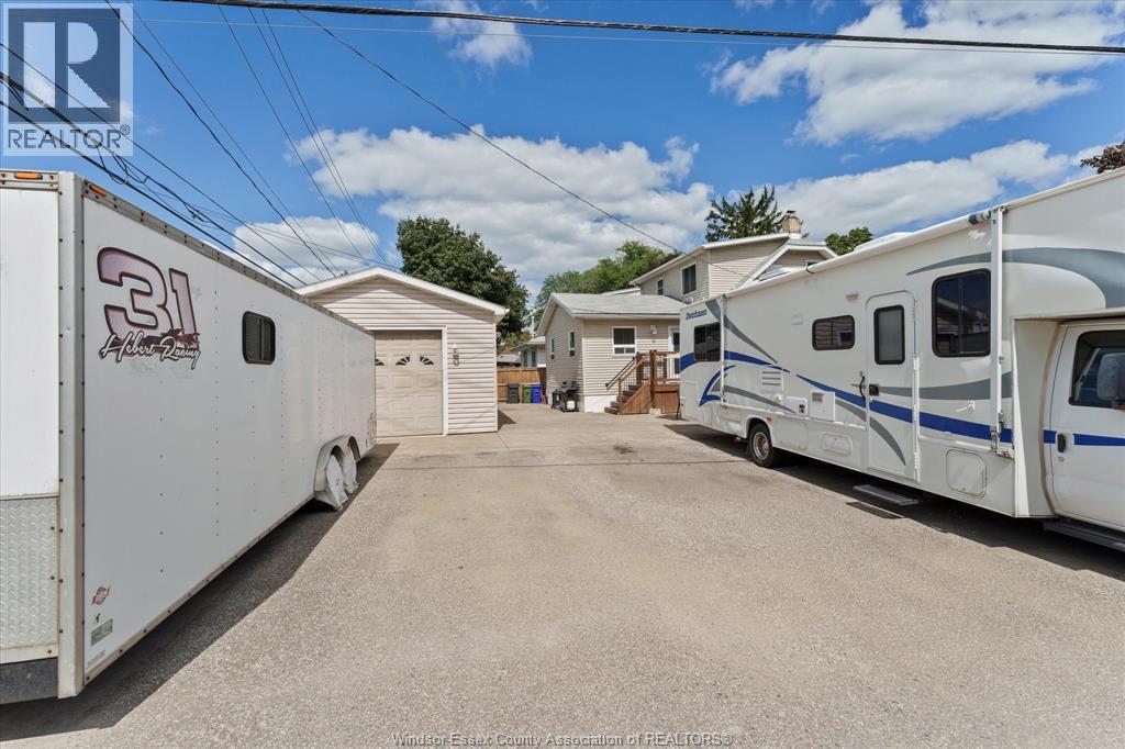 Photo 34 of 1089 Prado Place, Windsor ON