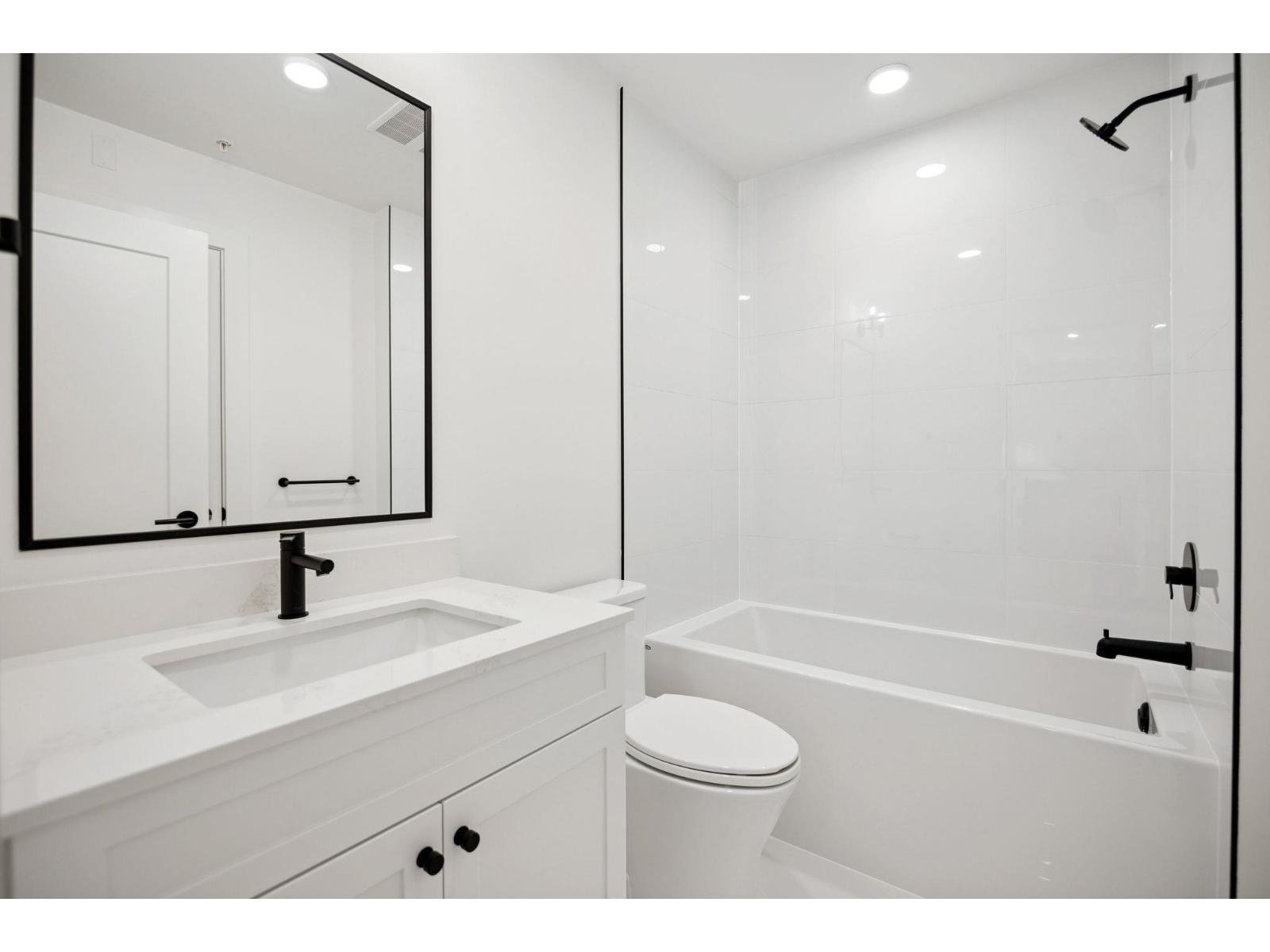 Photo 15 of 510 19885 76 Avenue, Langley BC