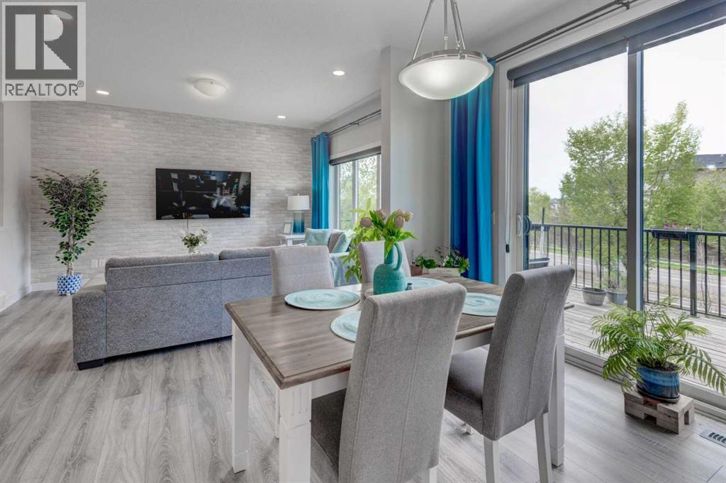 Photo 12 of 39 Walden Green Se, Calgary AB