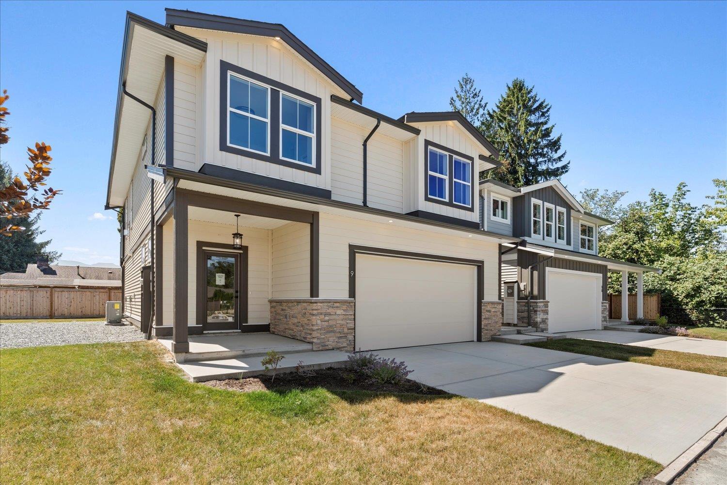 Photo 1 of 9 46058 Bonny Avenue Chilliwack Proper East, Chilliwack BC