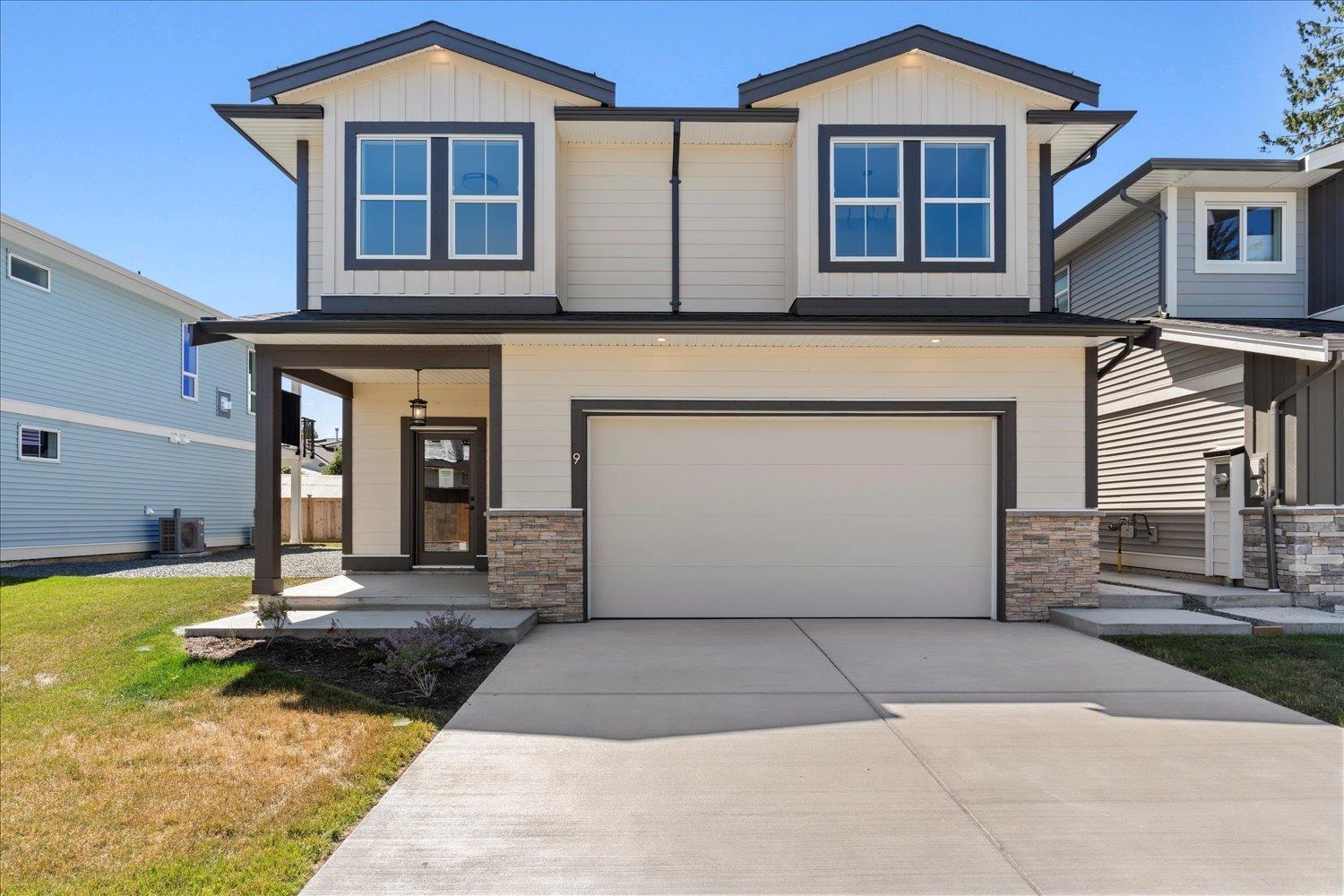 Photo 2 of 9 46058 Bonny Avenue Chilliwack Proper East, Chilliwack BC