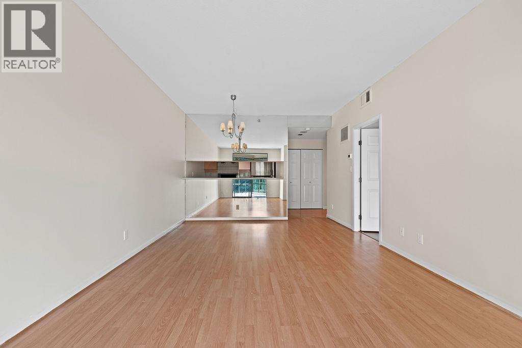 Photo 13 of 608 909 Burrard Street, Vancouver BC