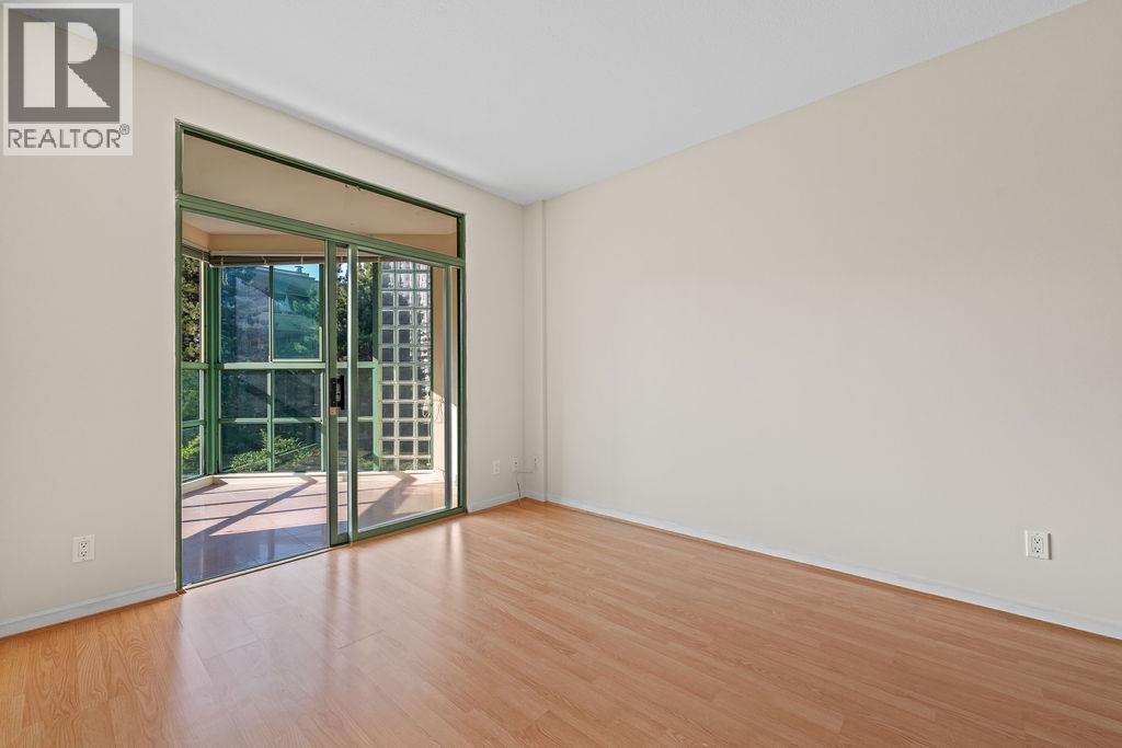 Photo 5 of 608 909 Burrard Street, Vancouver BC