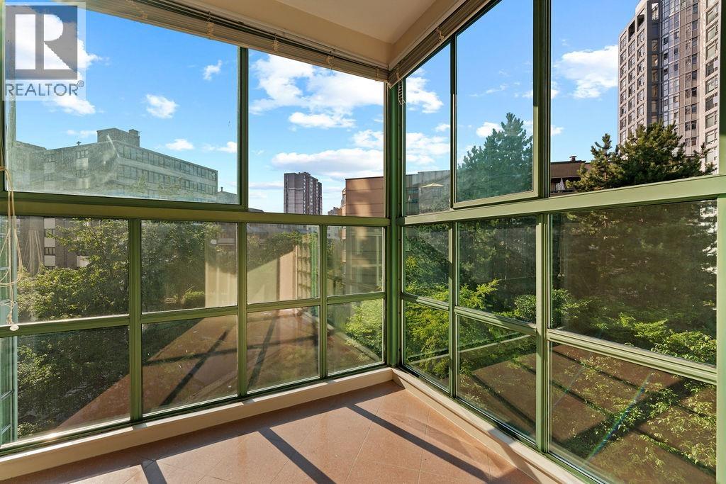 Photo 2 of 608 909 Burrard Street, Vancouver BC