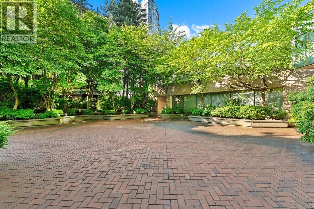 Photo 30 of 608 909 Burrard Street, Vancouver BC