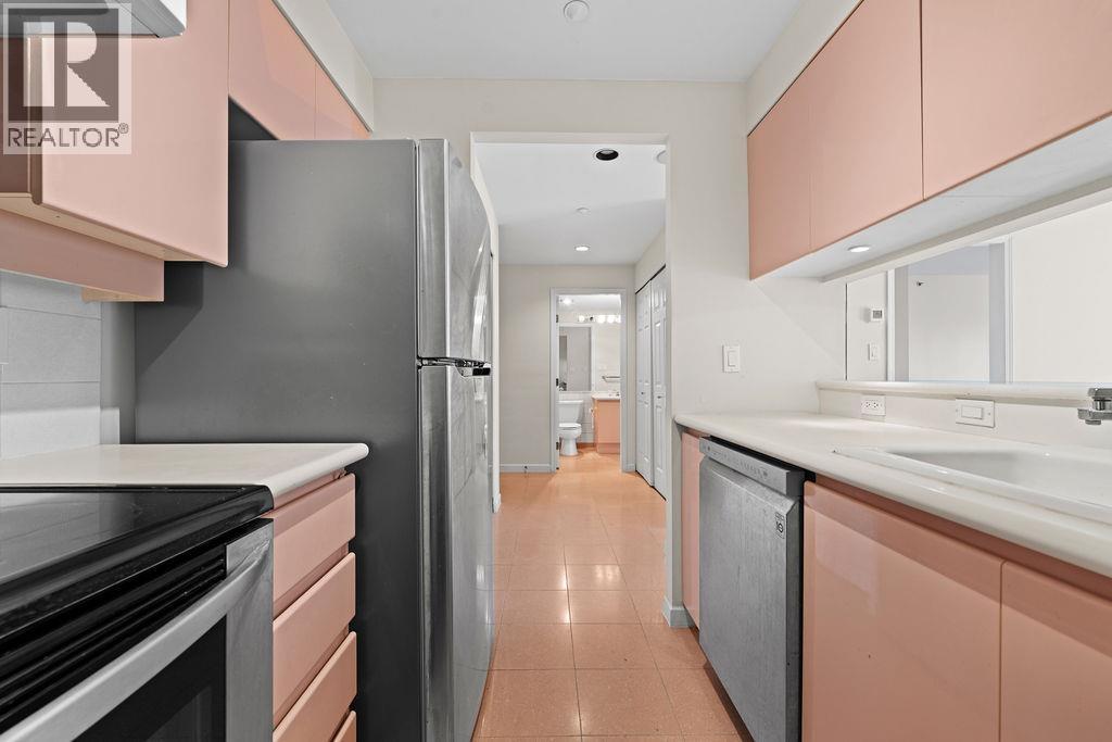 Photo 17 of 608 909 Burrard Street, Vancouver BC