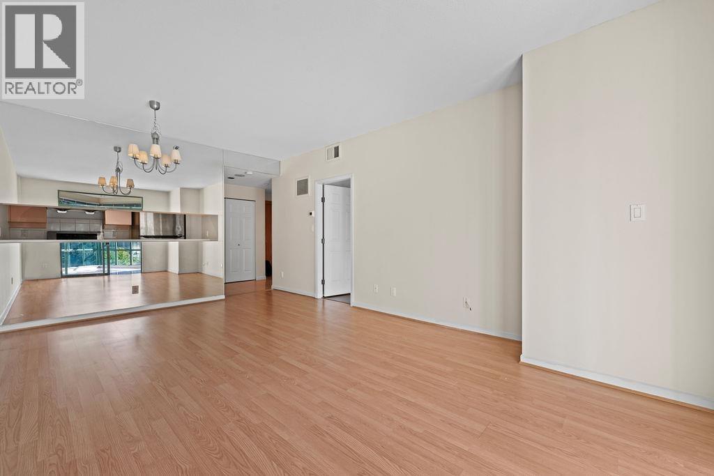 Photo 11 of 608 909 Burrard Street, Vancouver BC