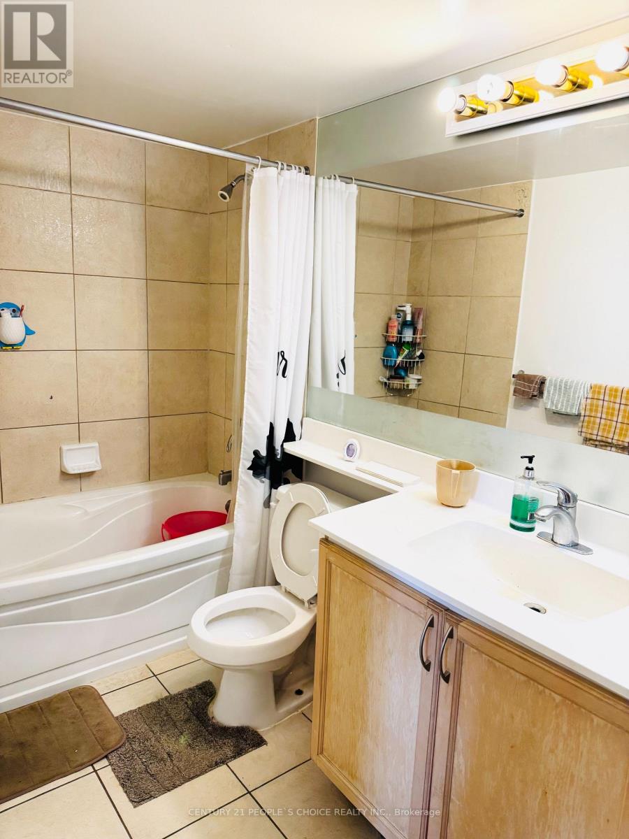 Photo 10 of 1709 310 Burnhamthorpe Road S, Mississauga ON