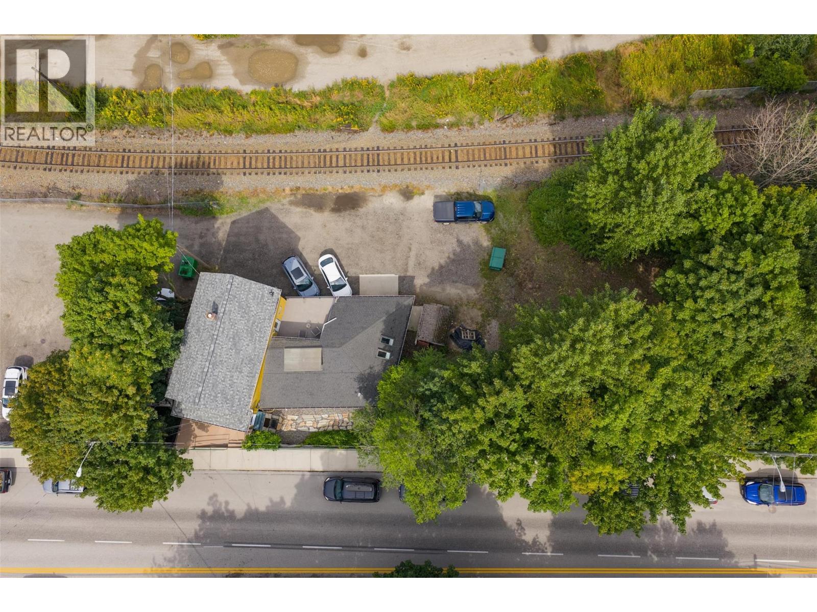 915 FRONT Street, Nelson