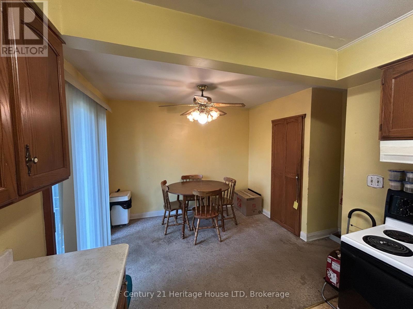 Photo 26 of 52 Catherine Street, Fort Erie ON