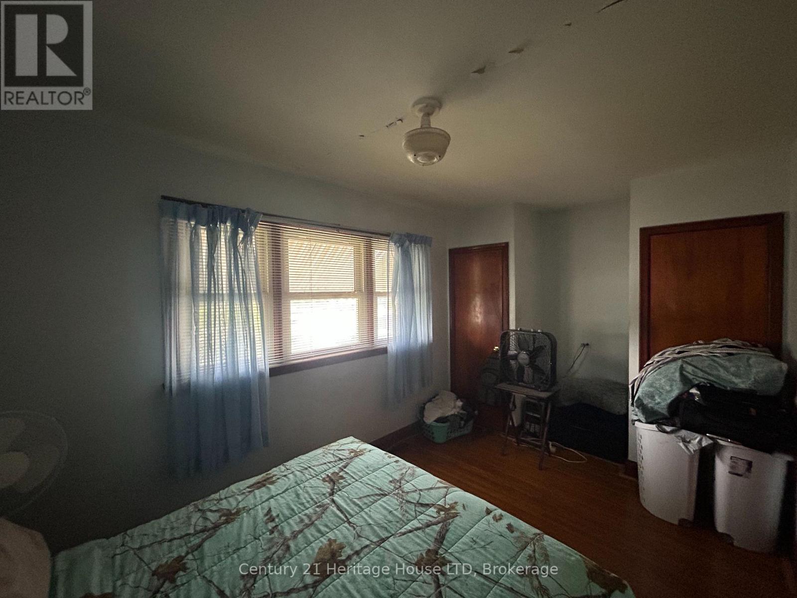 Photo 22 of 52 Catherine Street, Fort Erie ON