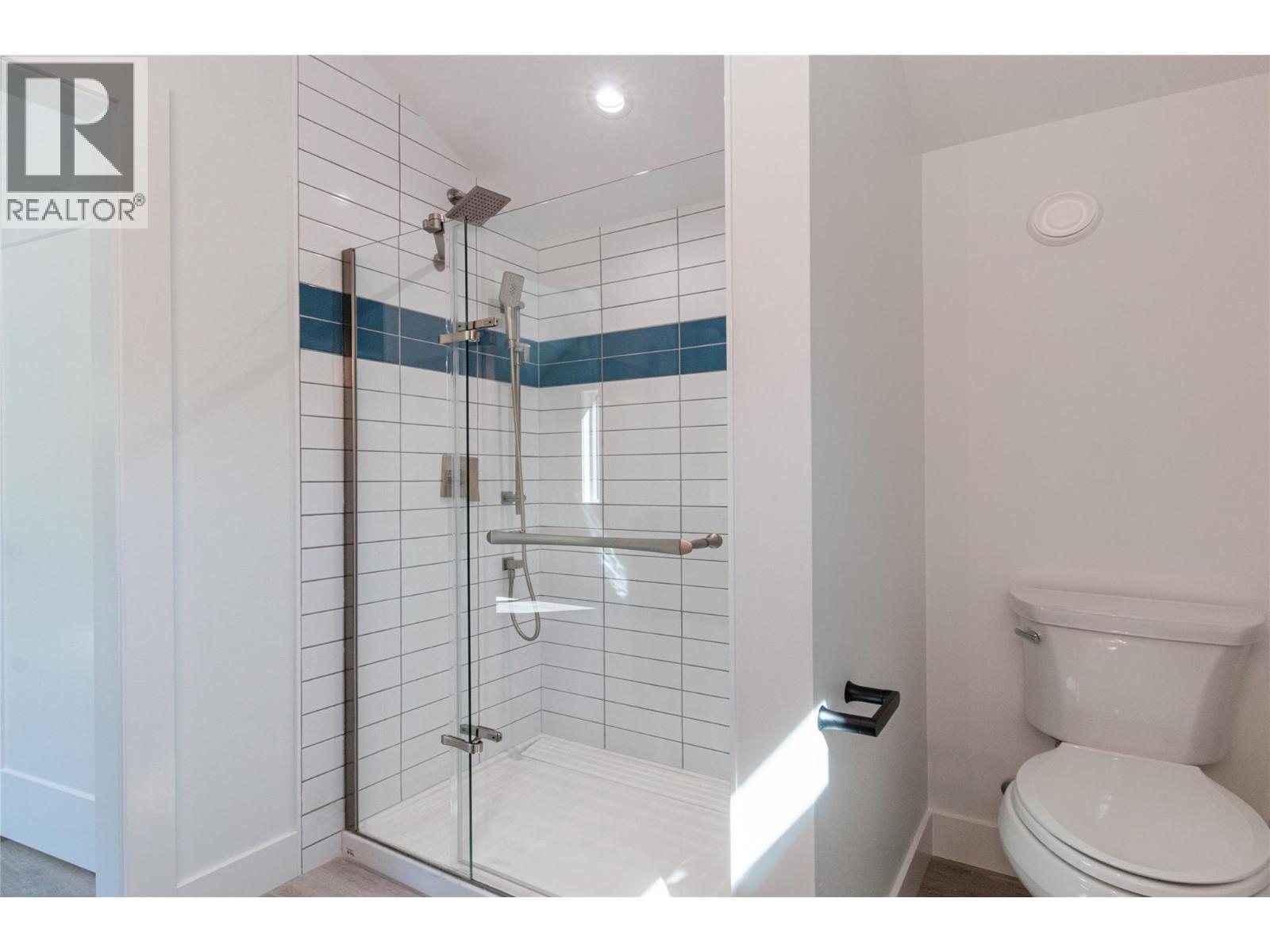  645 Grand Oro Road, Kaleden
