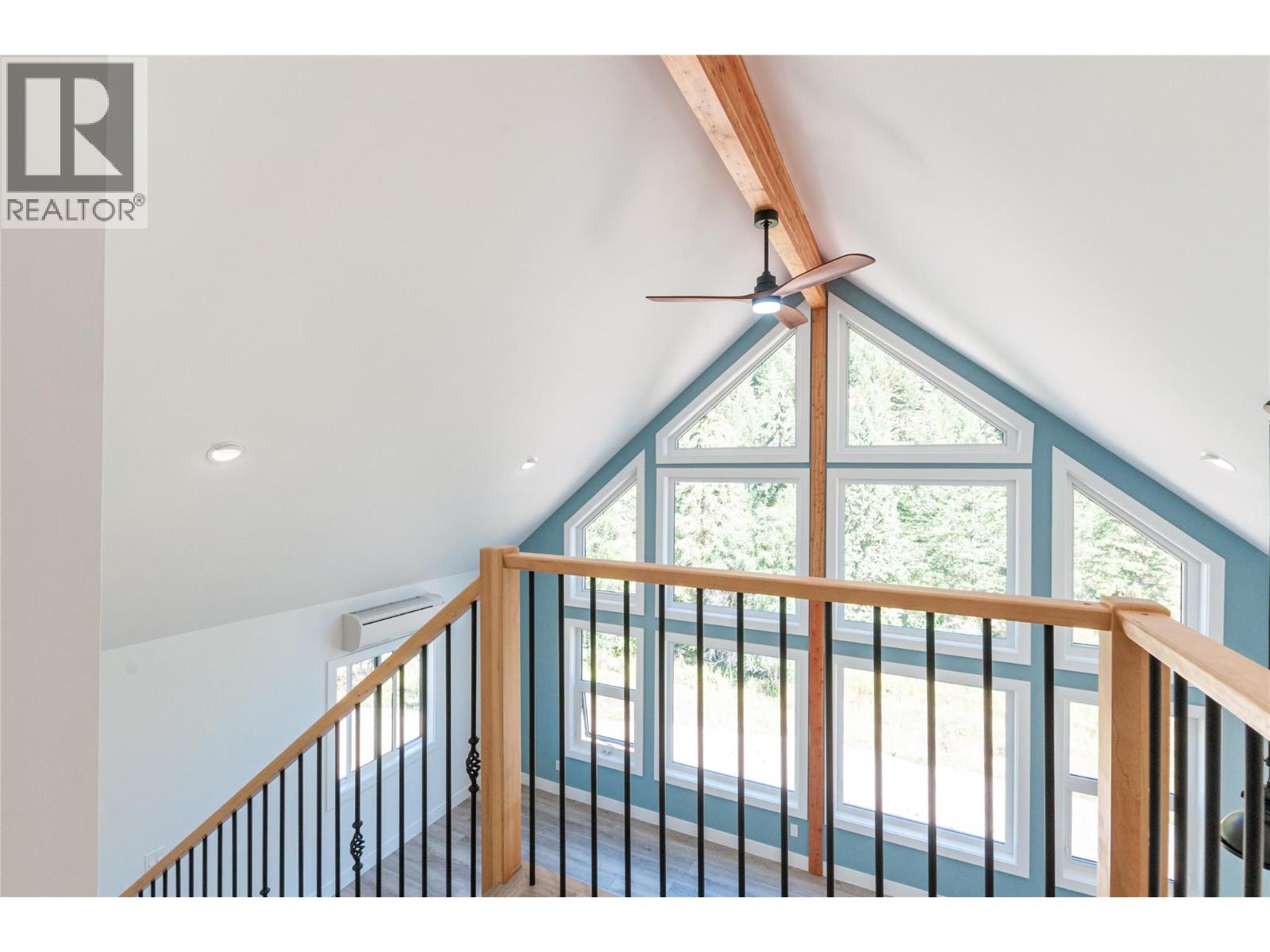  645 Grand Oro Road, Kaleden