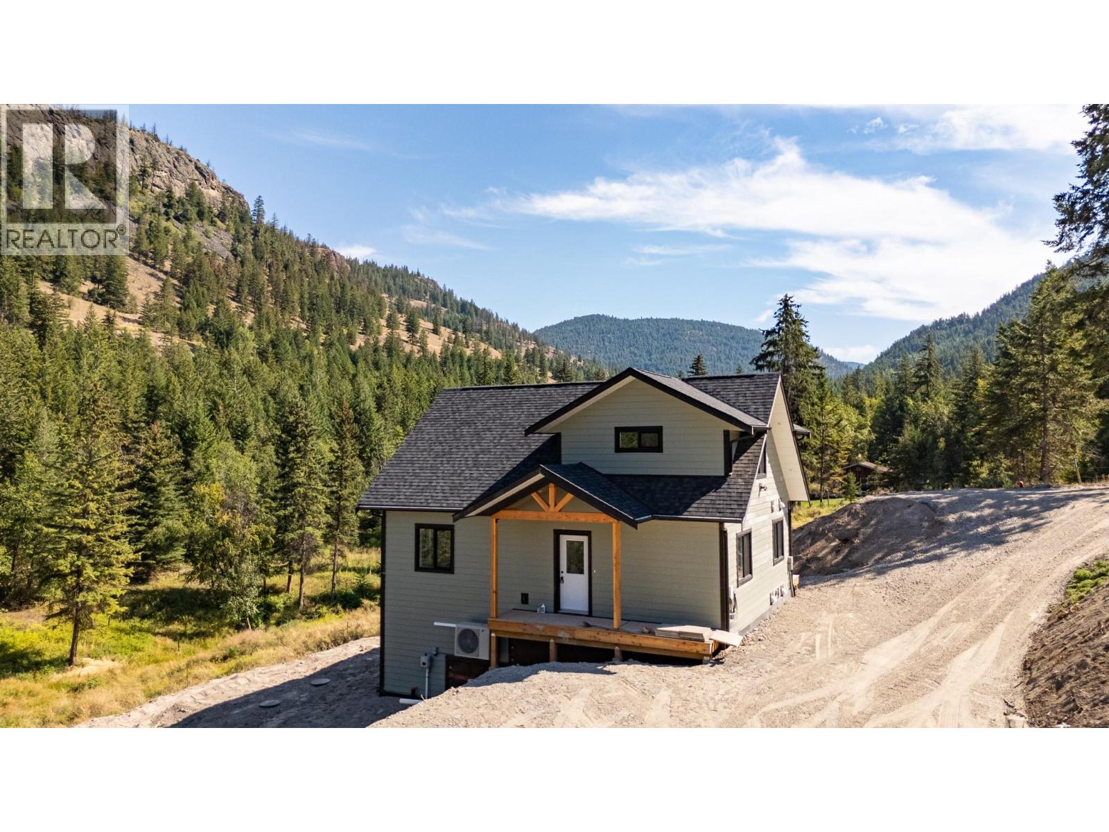  645 Grand Oro Road, Kaleden