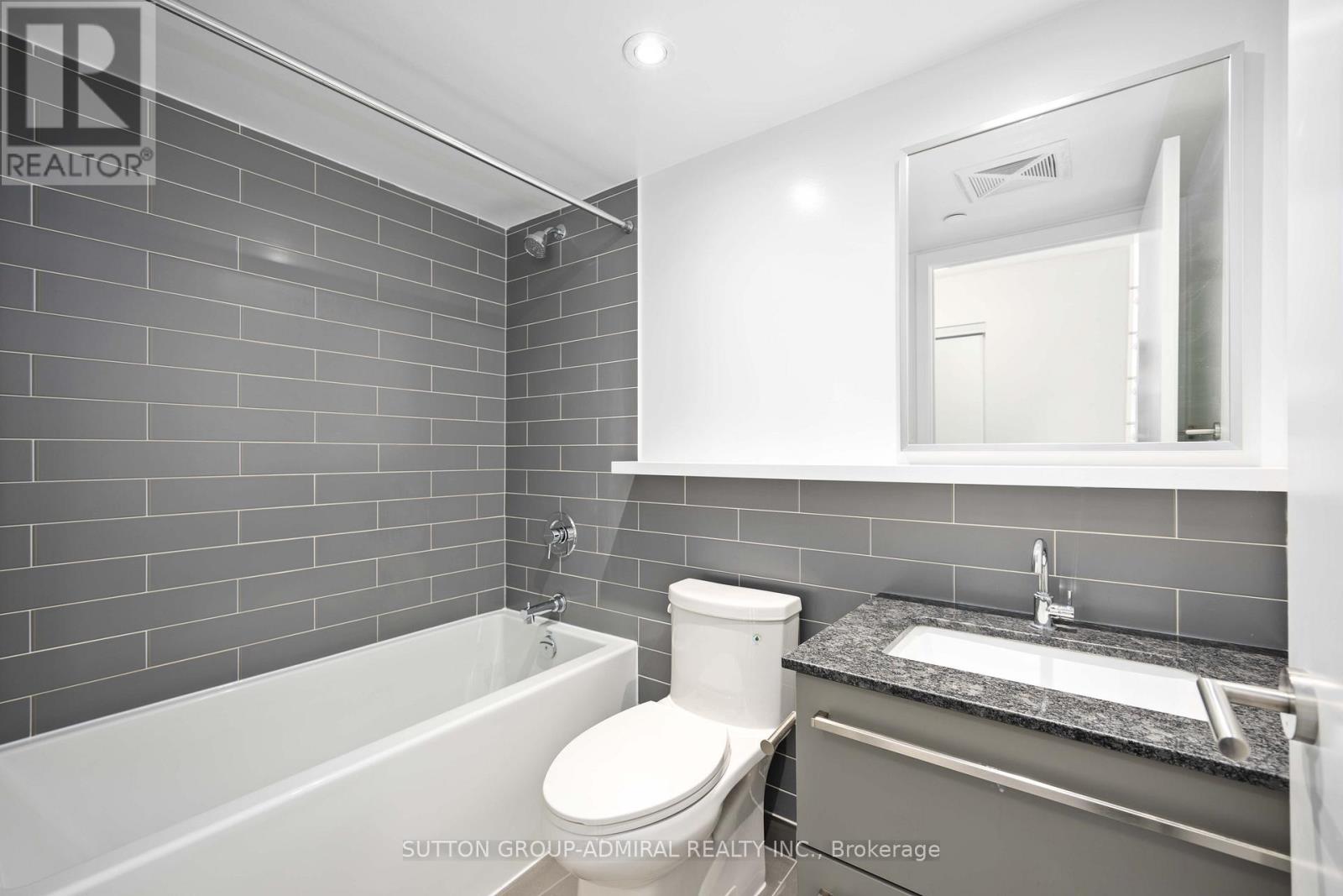 Photo 12 of 316 120 Varna Drive, Toronto ON