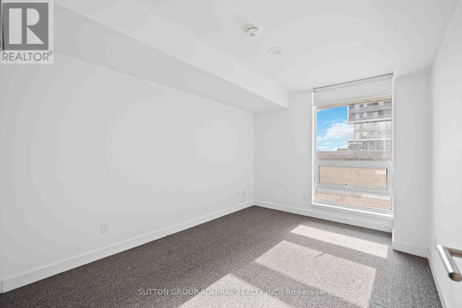 Photo 15 of 316 120 Varna Drive, Toronto ON