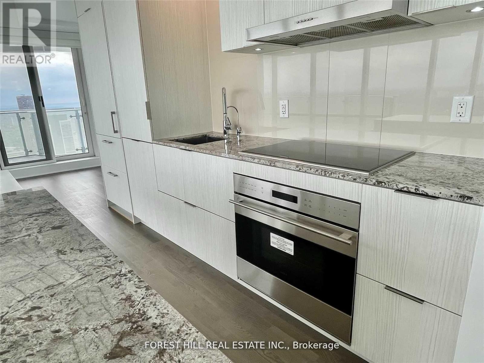 Photo 3 of 4701 1 Bloor Street E, Toronto ON