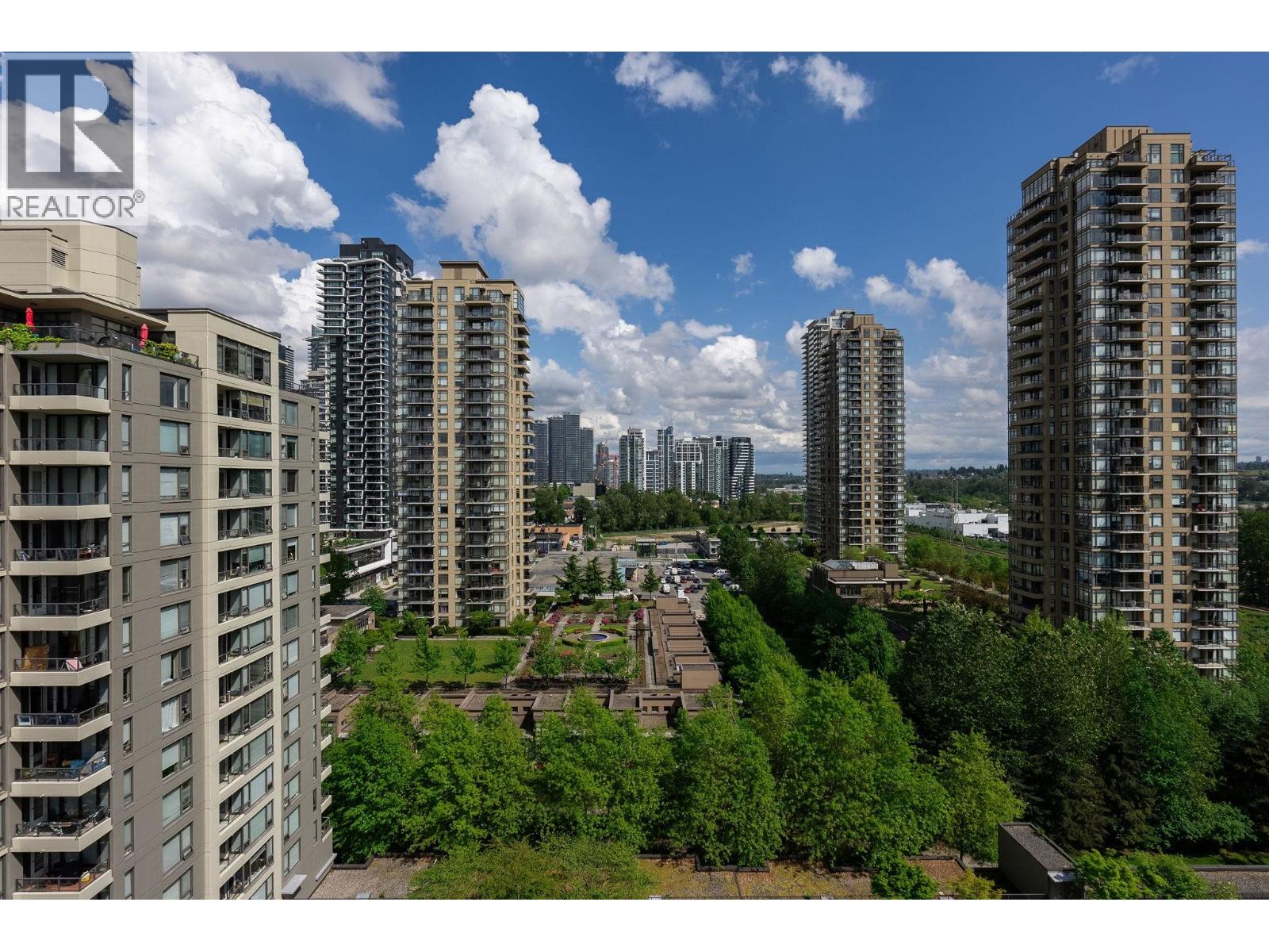 Photo 25 of 1608 4178 Dawson Street, Burnaby BC