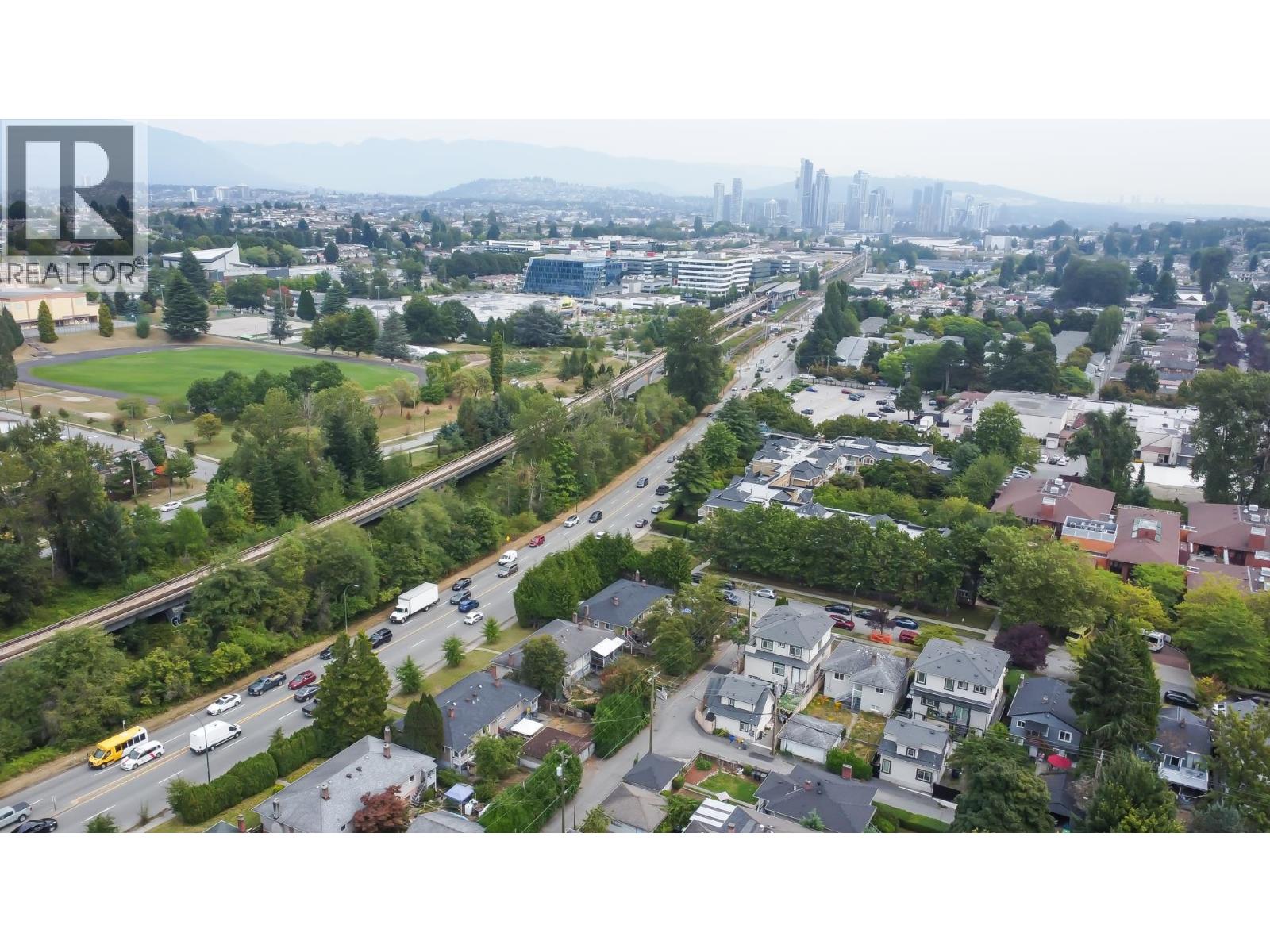 Photo 12 of 2576 S Grandview Highway, Vancouver BC