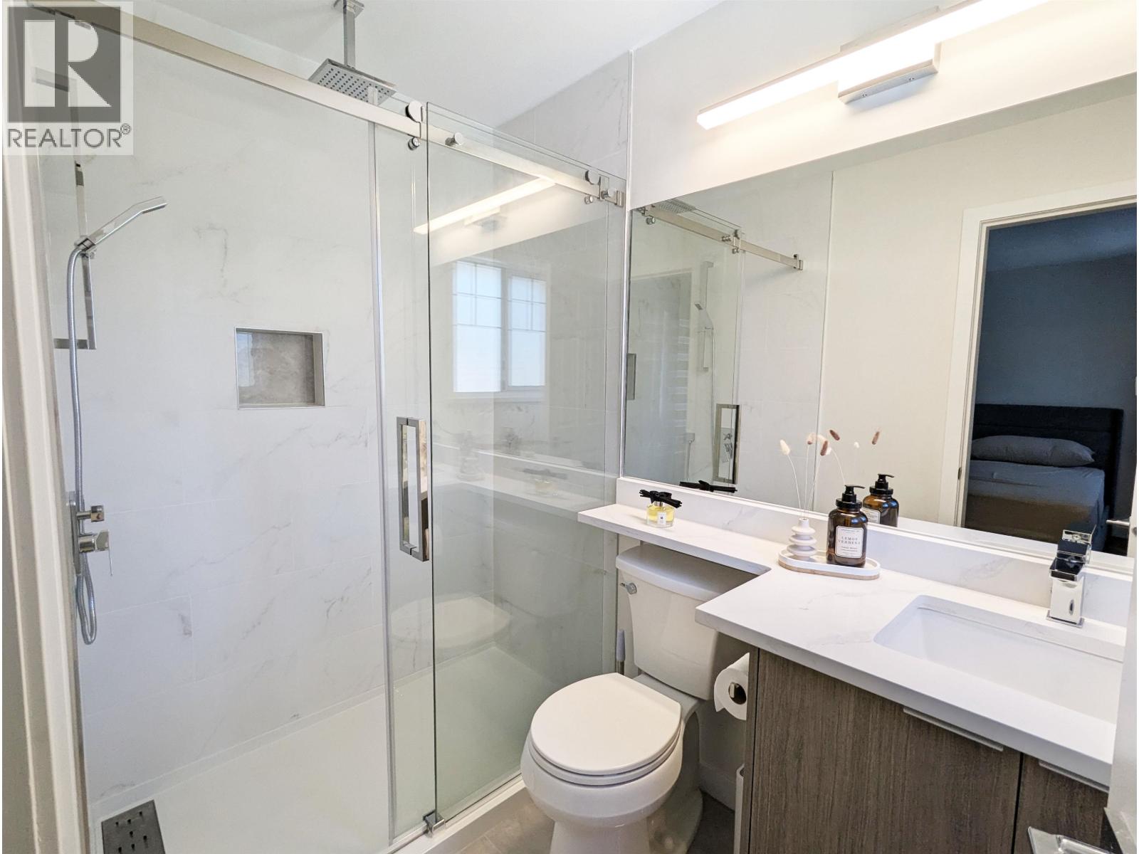 Photo 16 of 9 7760 Minoru Boulevard, Richmond BC