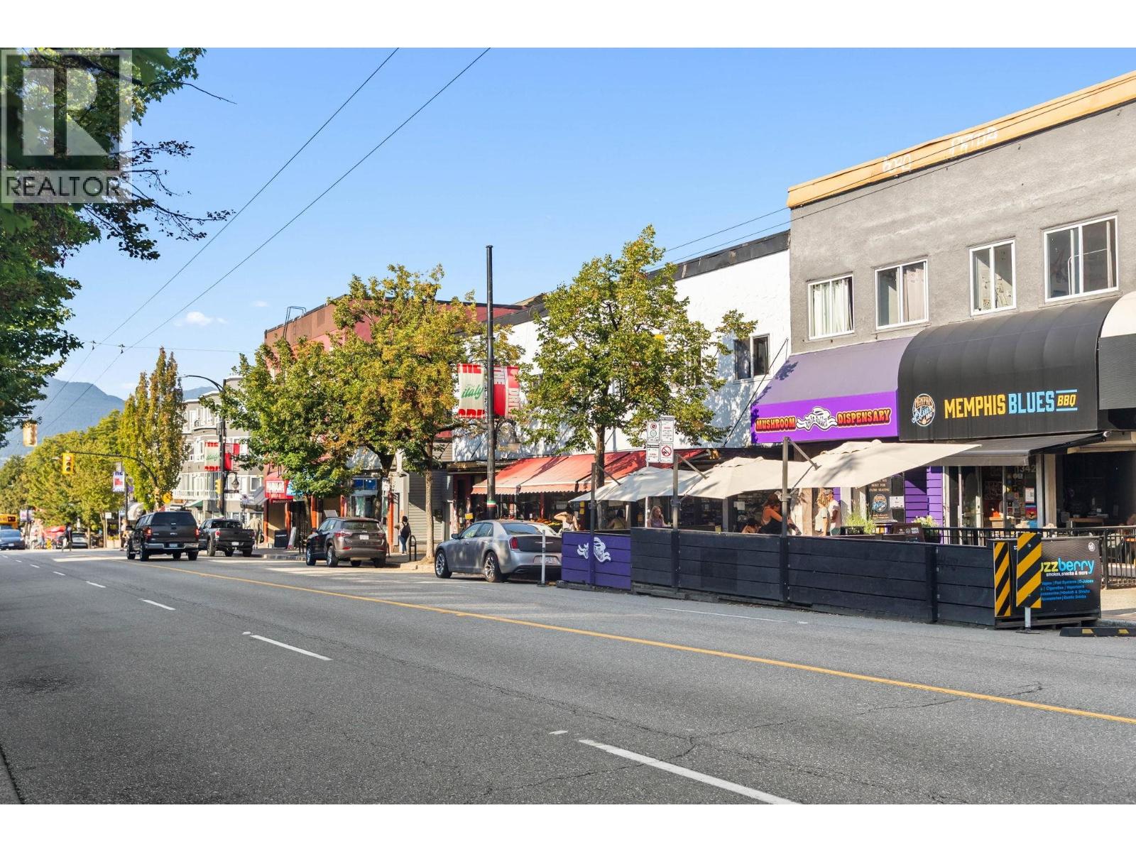 Photo 23 of 202 1422 E 3rd Avenue, Vancouver BC