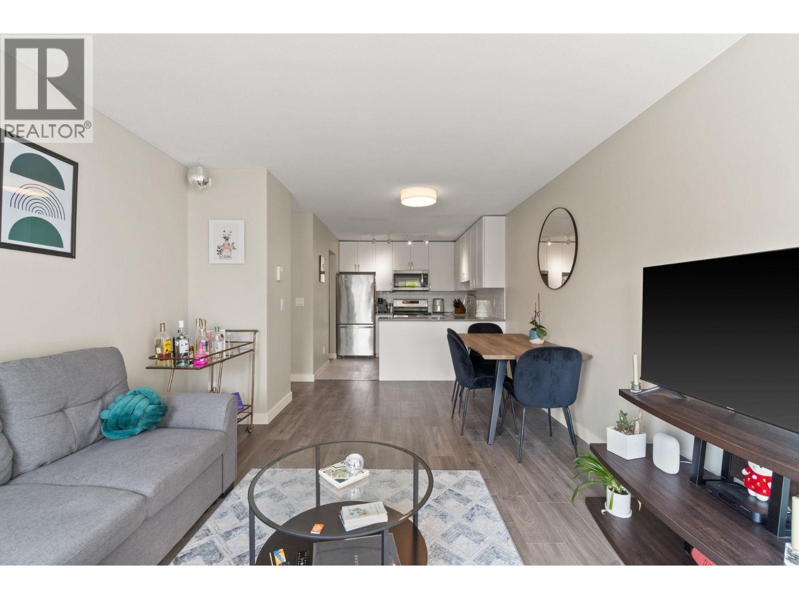 Photo 4 of 402 450 Bromley Street, Coquitlam BC