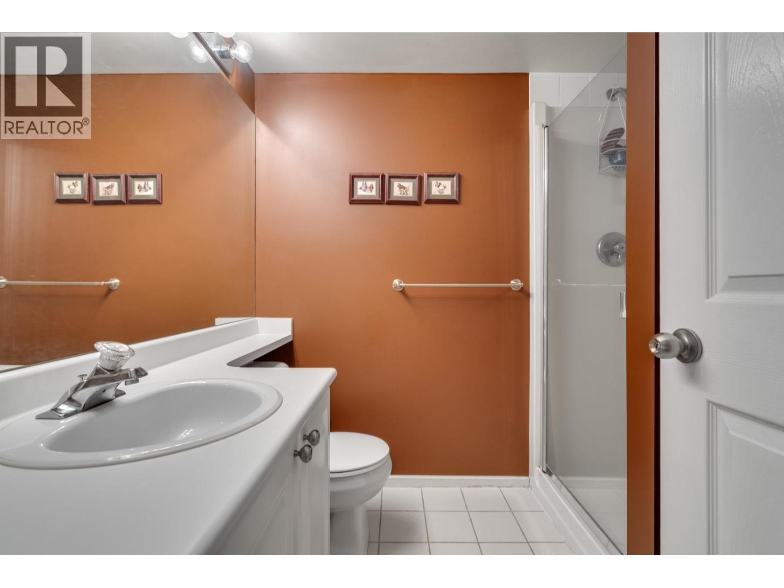 Photo 10 of 1502 3070 Guildford Way, Coquitlam BC