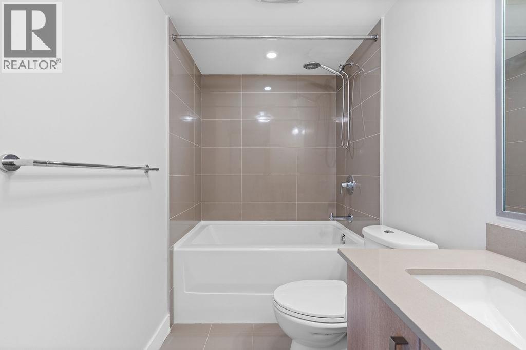 Photo 18 of 325 7058 14th Avenue, Burnaby BC