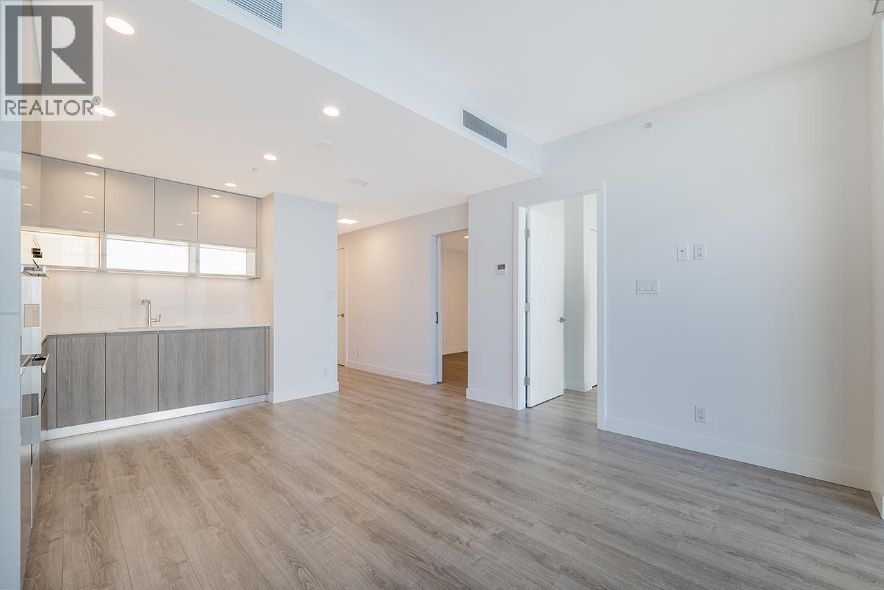 Photo 8 of 1607 6511 Sussex Avenue, Burnaby BC