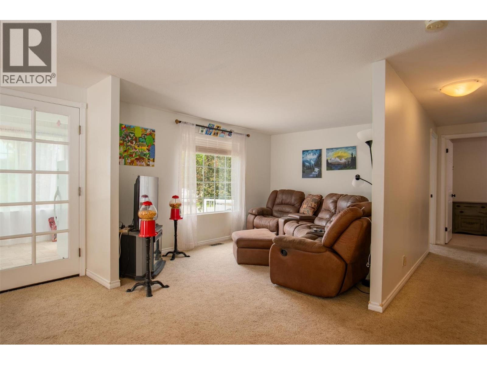 1664 Maida Road, Christina Lake
