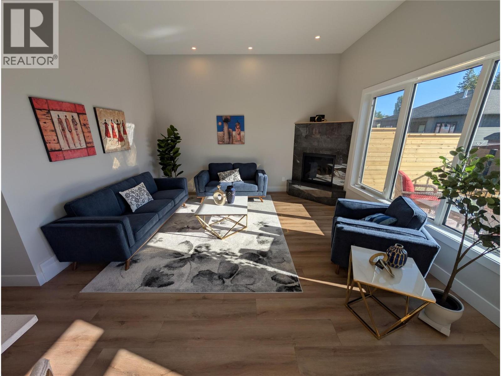 718 St Mary River Drive, Kimberley