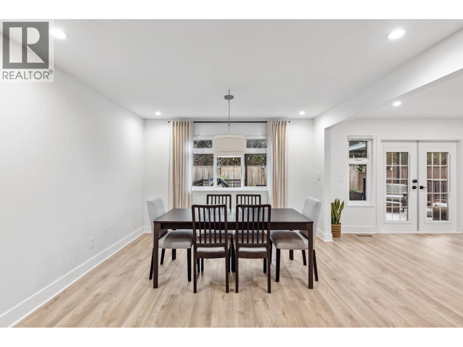 Photo 10 of 8360 Dayton Court, Richmond BC