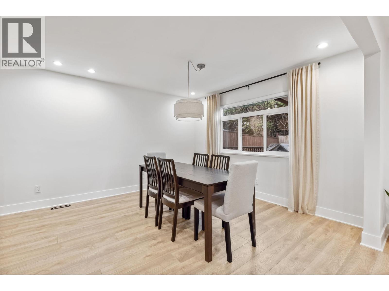 Photo 11 of 8360 Dayton Court, Richmond BC