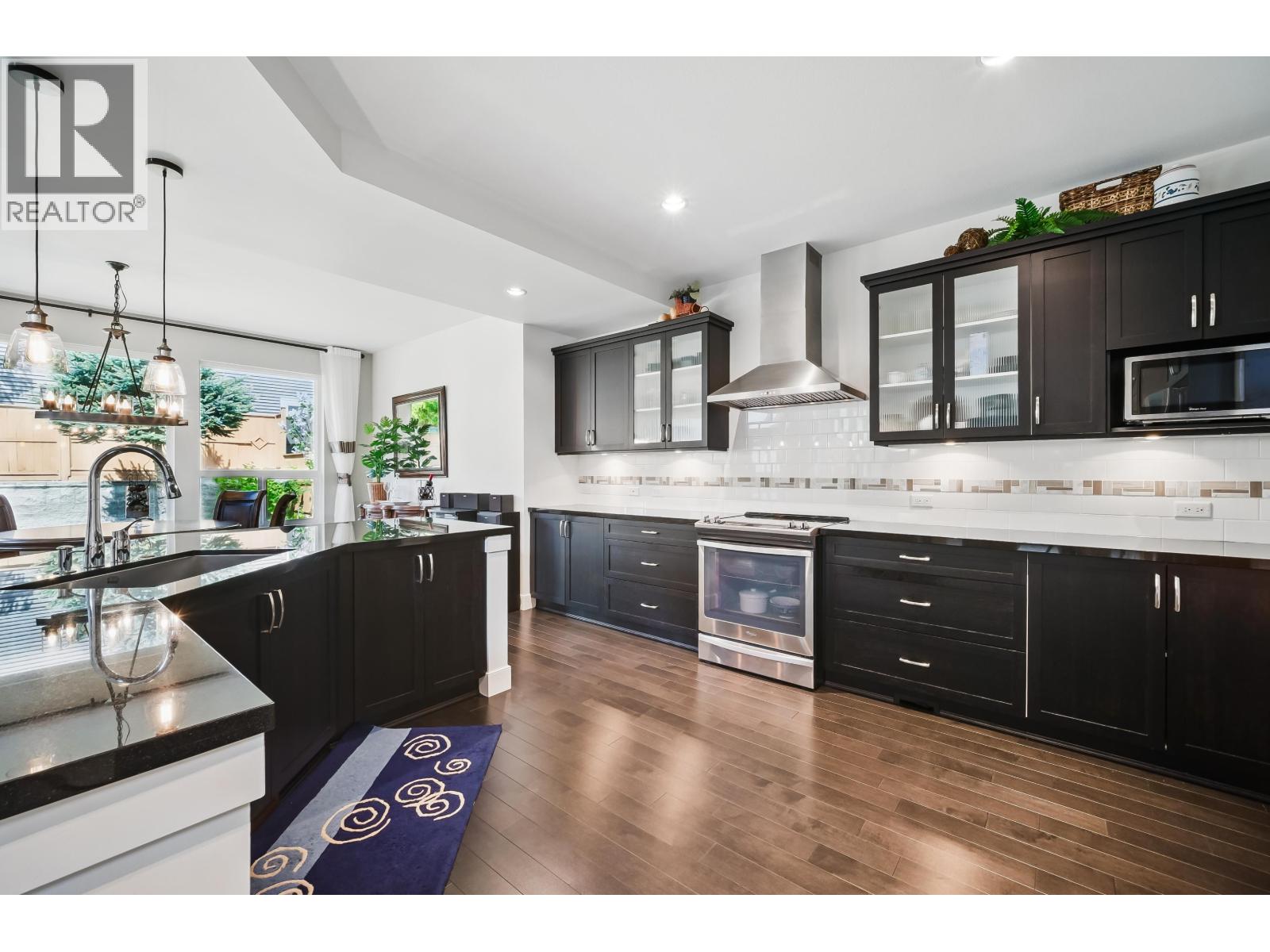 Photo 12 of 3413 Harper Road, Coquitlam BC