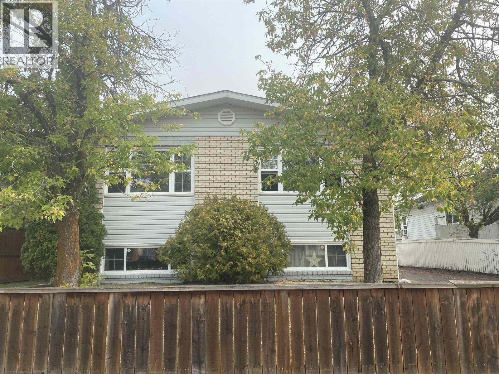 Photo 2 of 622 Johnson Street, Prince George BC