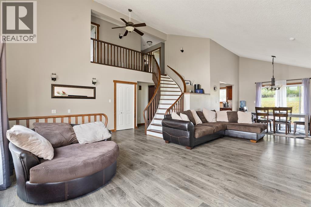Photo 8 of 170 Community Lane, Saprae Creek AB