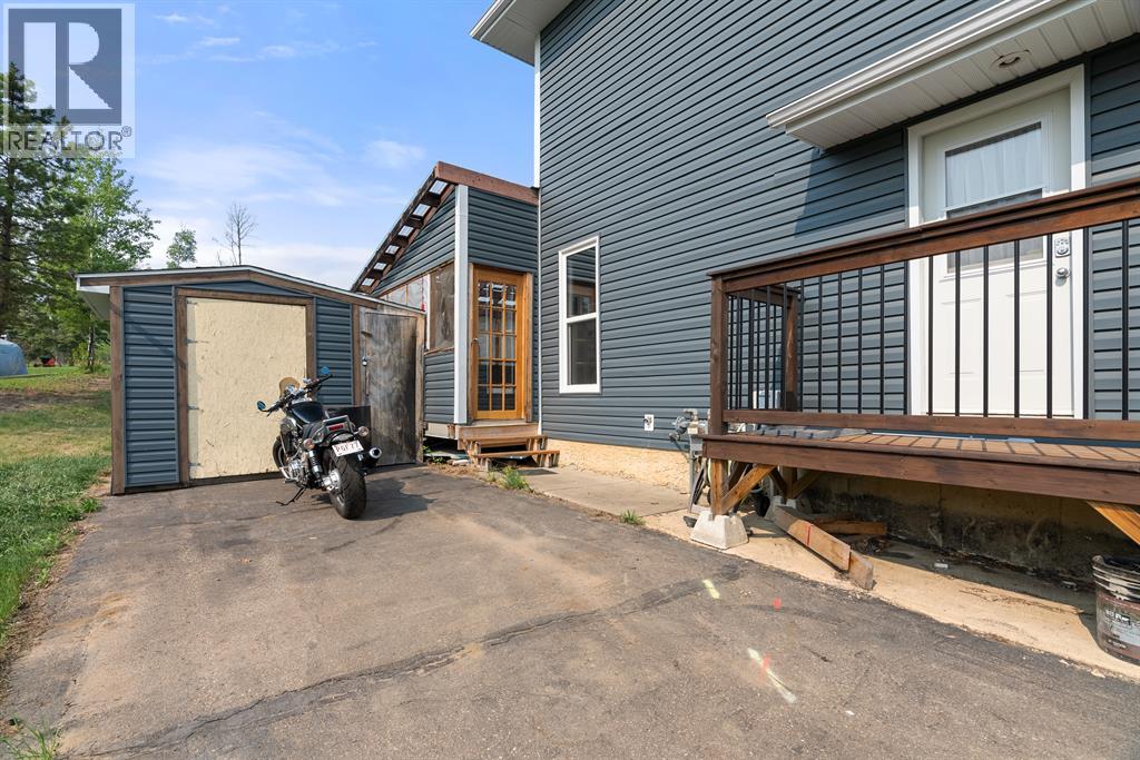 Photo 40 of 170 Community Lane, Saprae Creek AB