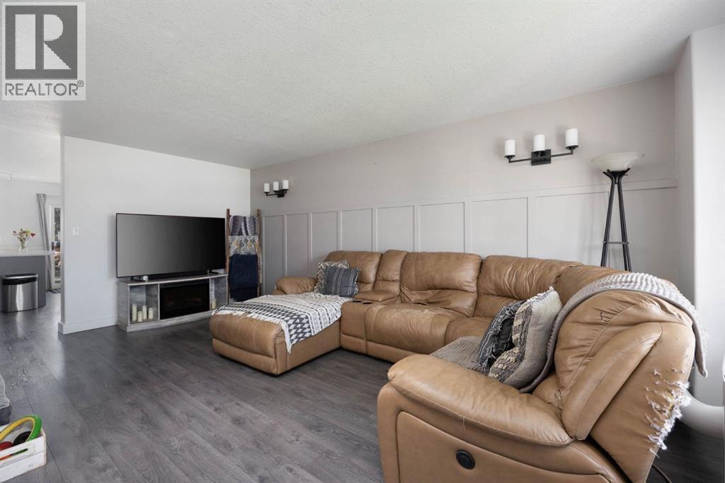 108 Shetland Garden, Fort McMurray