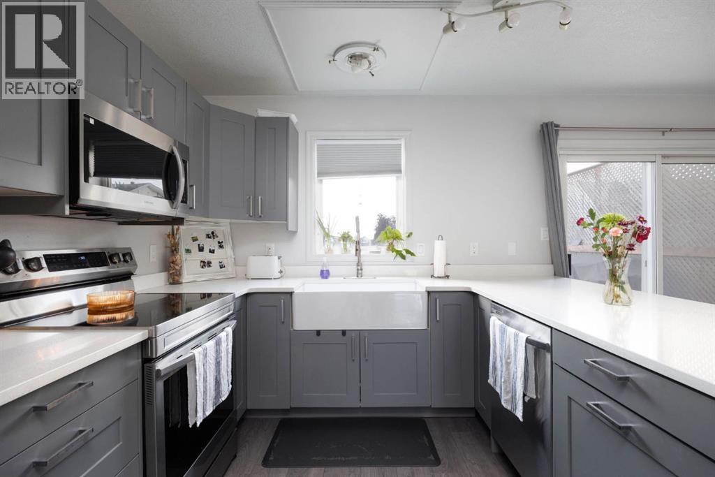 108 Shetland Garden, Fort McMurray