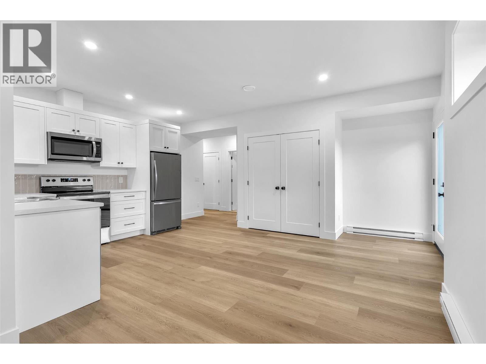  1439 Whistling Pine Place, Kelowna