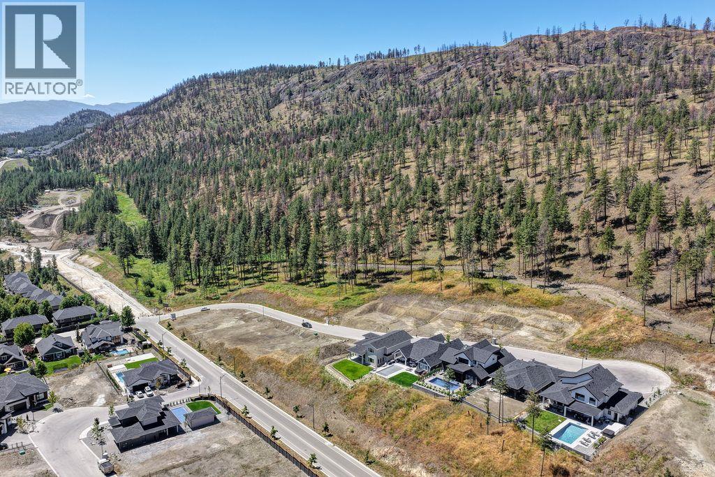  1439 Whistling Pine Place, Kelowna